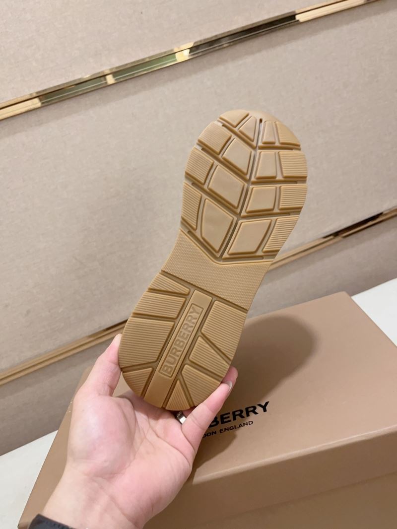 Burberry Low Shoes